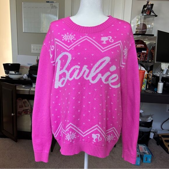 Barbie Mattel Pink Crew Neck Christmas Sweater Size Medium - Picture 3 of 8